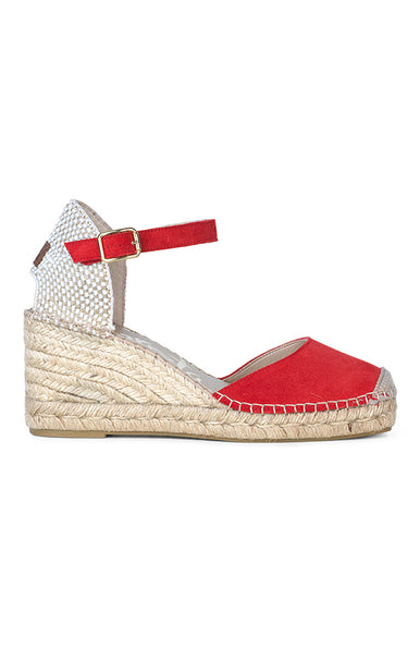 Röda sandaler