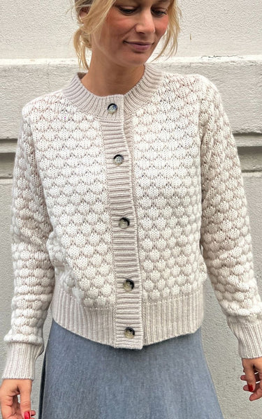 Beige/White