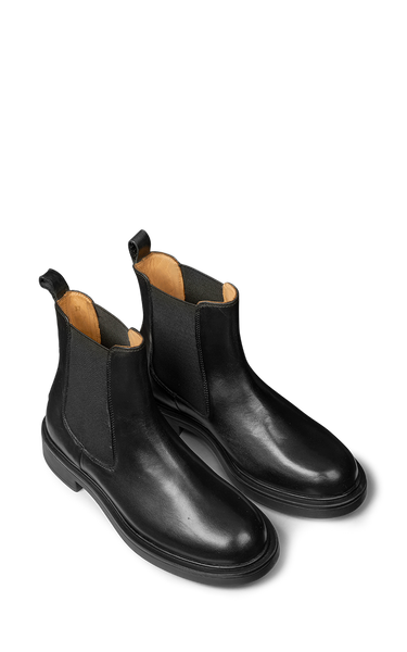 Chelsea Black